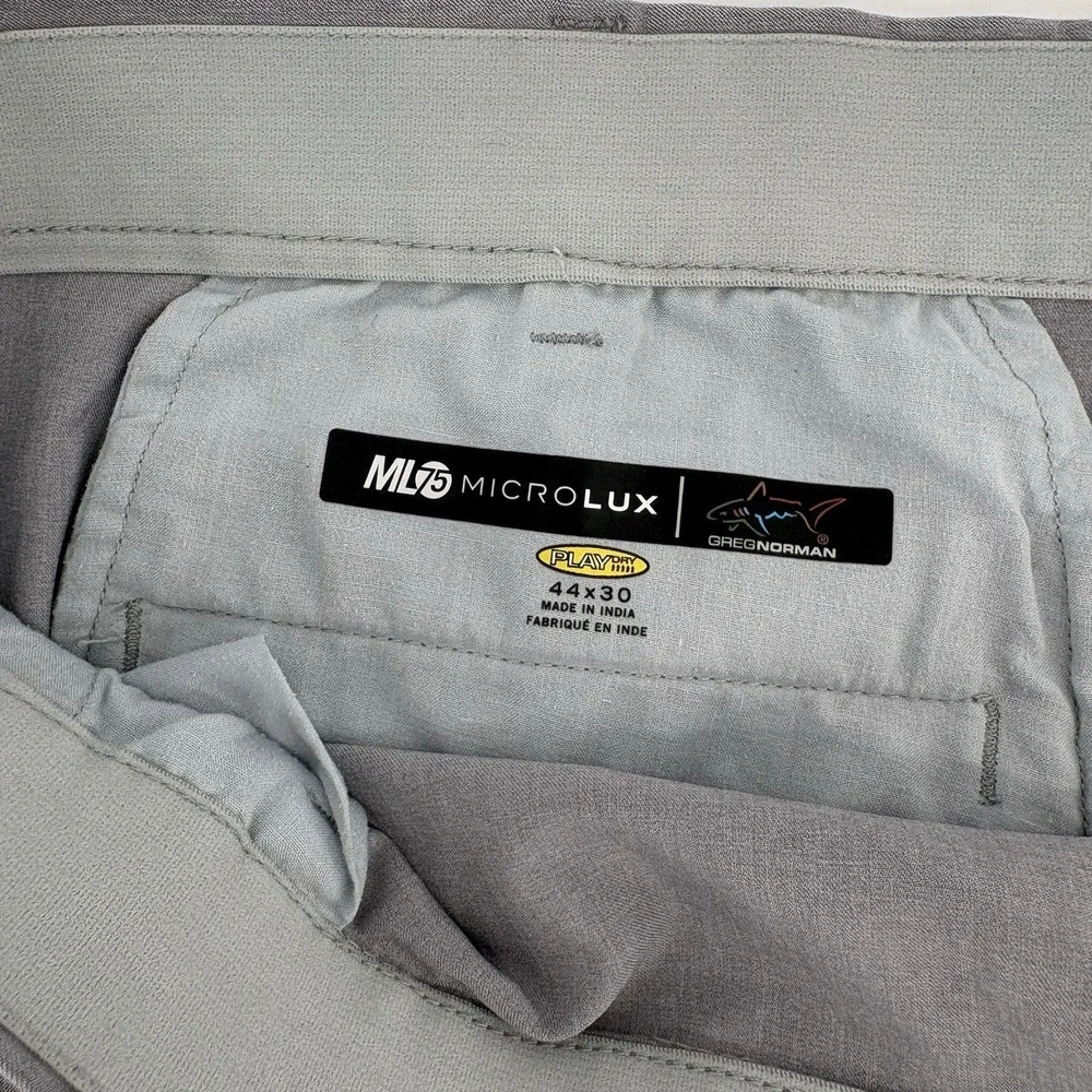 Greg Norman MicroLUX Men's 44x 30 Grey Play Dry‎ Golf Pants